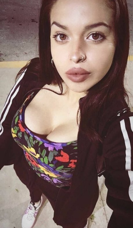 Nosoyluksi actrice parfaite photo