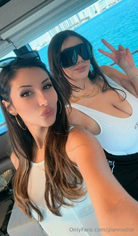 giannadior modèle exclusif galeries