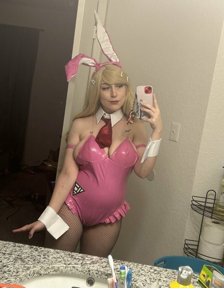 Kyloquinn modèle érotique photos