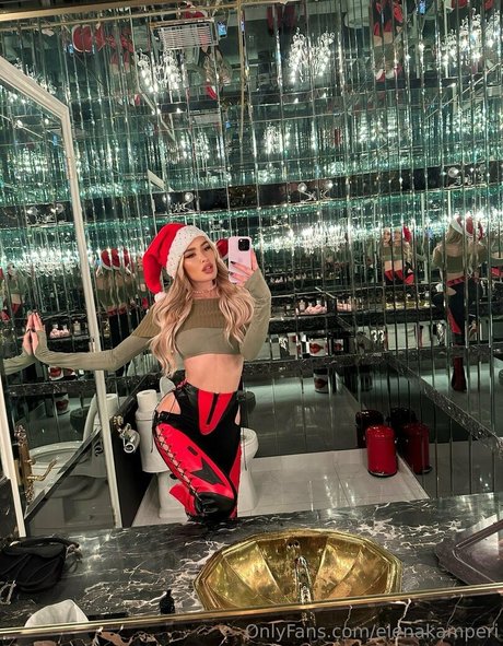 elenakamperi star du porno chaud img