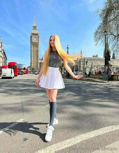 santase belle actrice des photos