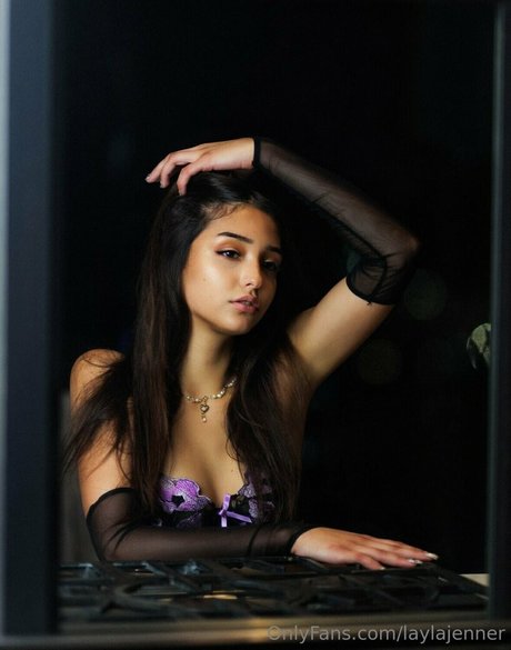 laylajenner modèle gratuit archive