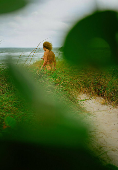 pamelaalexandrasurprise joli modèle galeries