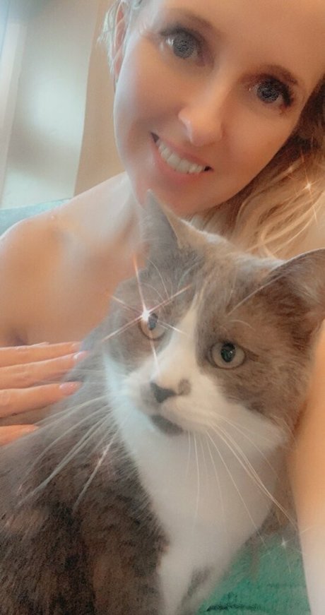 Bexwhitemodel actrice de nus archive