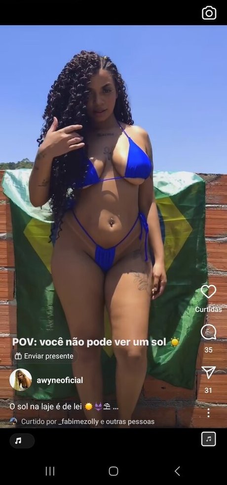 Awyneoficial actrice artistique collection