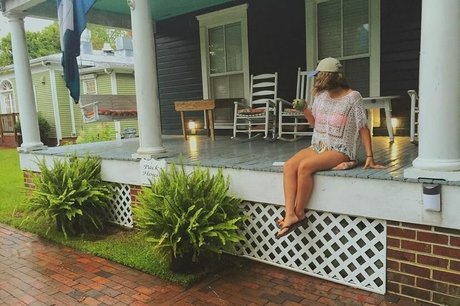 Logan Brickhouse modèle érotique images