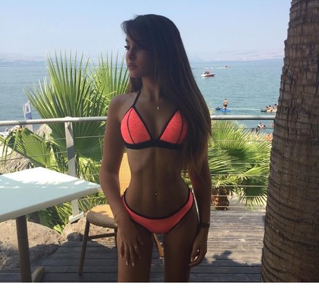 noam alon1 actrice parfaite archive