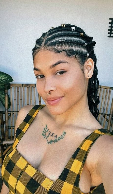 Torinha__s modèle érotique img