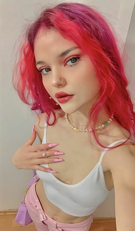 redflowerr 2 modèle érotique collection