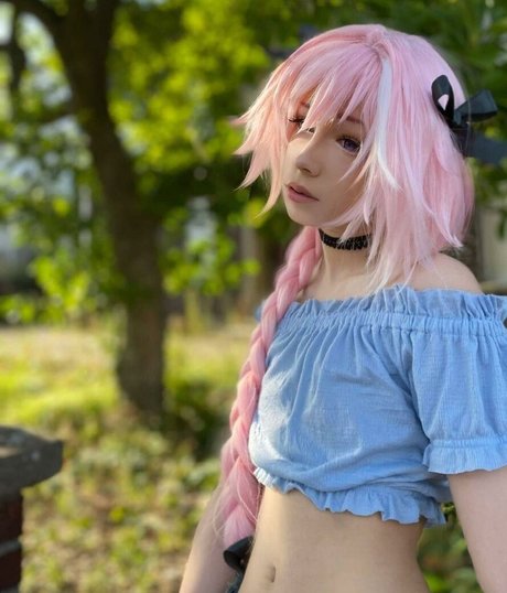 Haltsmanu star du porno sexy photo