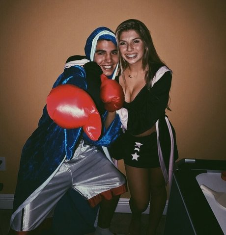 Jordan Lewis modèle adulte photos