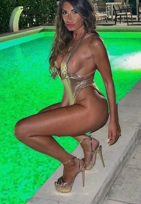 Simona Isceri actrice de grande qualité des photos