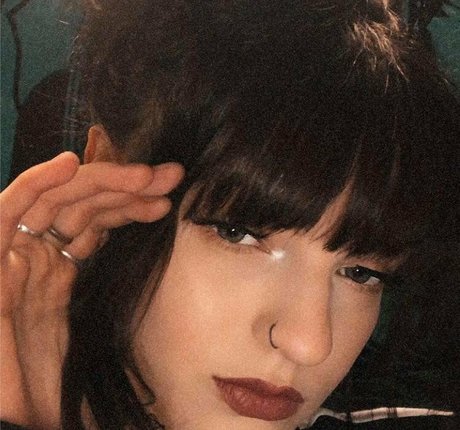 Rhiannon Jena haut de star du porno images