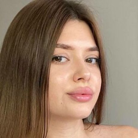 nue enceinte onlyfans sexy en haute qualité archive