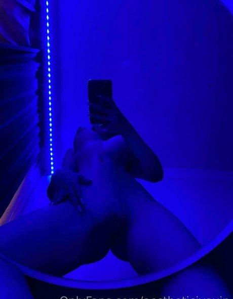 Babydoll Iva belle star du porno photo