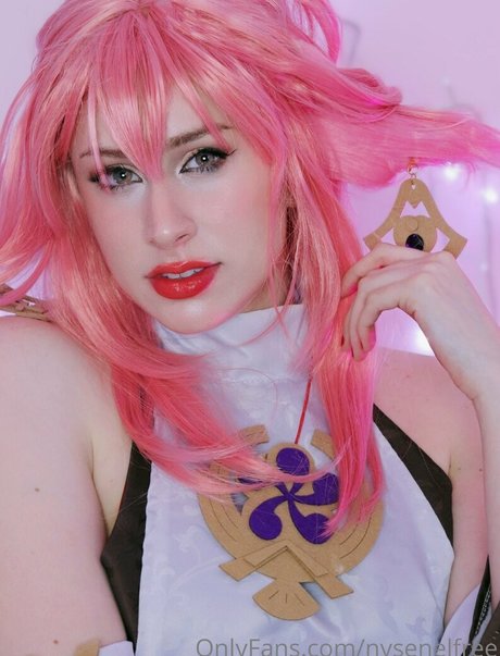 nysenelfree actrice sexy img