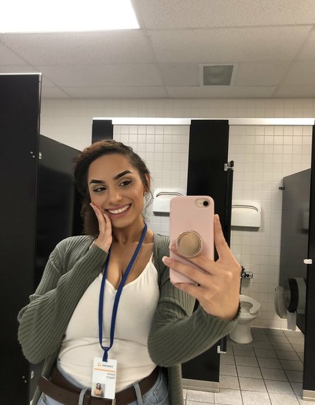 Desire Negro star du porno sexy image