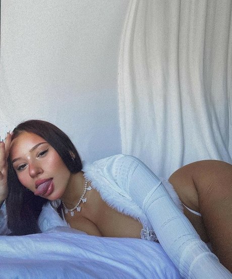 Hannahdenisee xxx étoile images