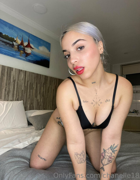 chanelle18 modèle exclusif archive