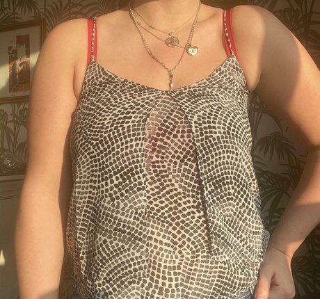 Elena Sophia Nicolosi beau modèle img