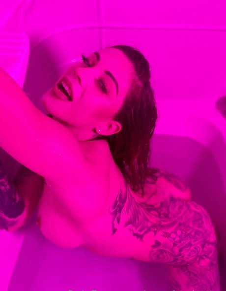 naughty batter actrice de sexe photos