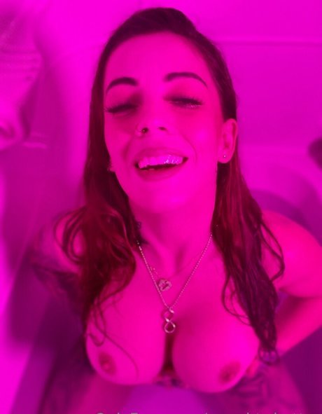 naughty batter actrice chaude des photos