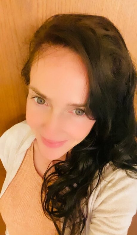 gros seins ébène onlyfans parfaite haute qualité des photos