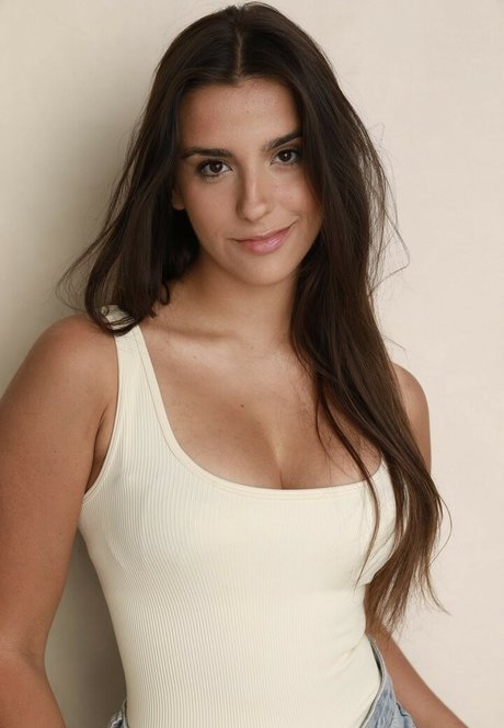 Teddybearosito nus de stars du porno image