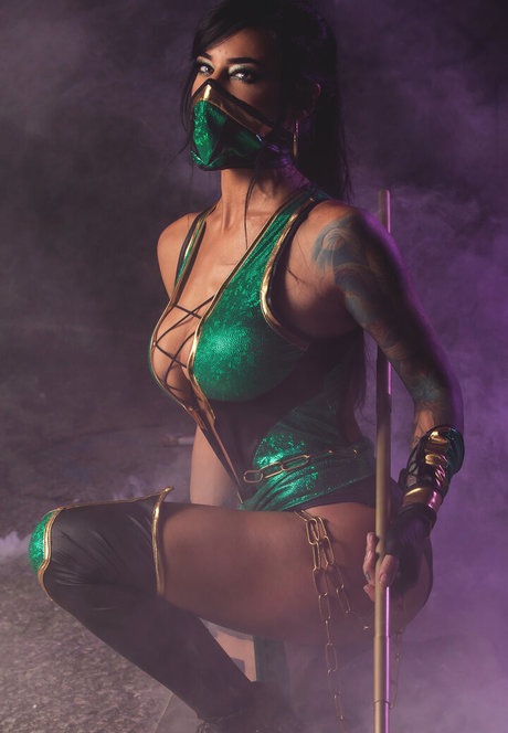 Alex Zedra étoile parfaite galerie