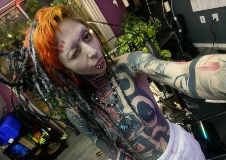 kota morgue modèle sexy collection