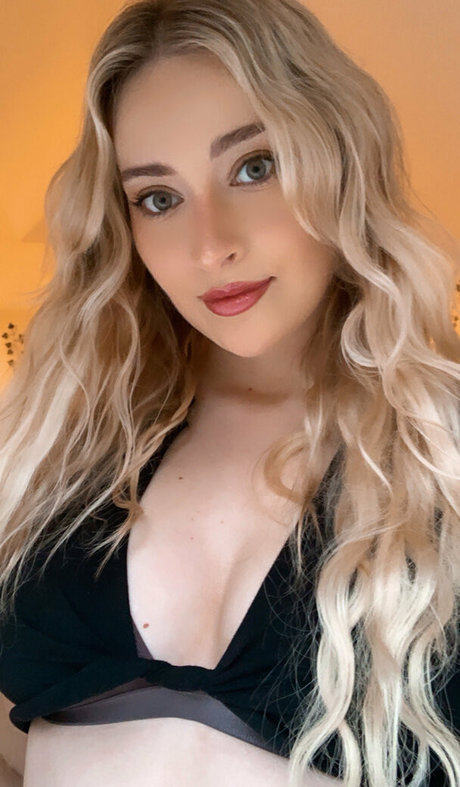 blissfulwhisperasmr actrice xxx archive