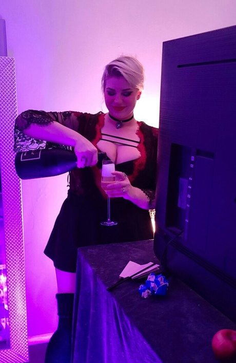 milf rousse onlyfans parfait chaud galeries