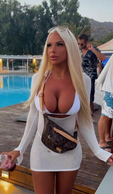 Chelsea Willems joli modèle photos