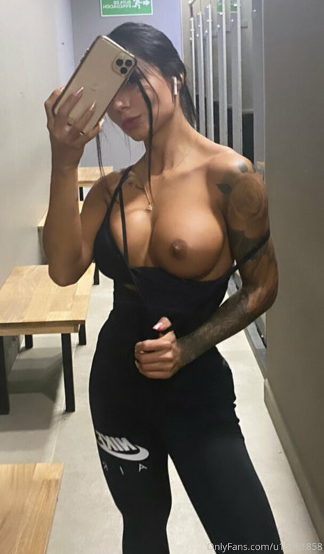 Diana Rivera haut étoile photos