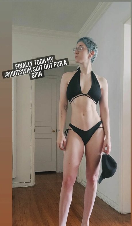 Tybee Diskin modèle érotique images