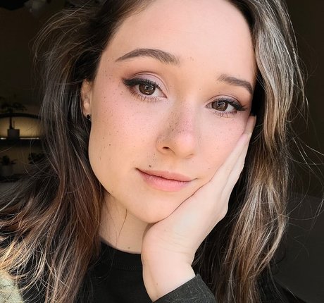 AmyKay ASMR actrice de grande qualité galerie