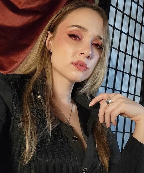 AmyKay ASMR étoile sexy image