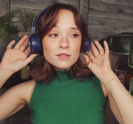 AmyKay ASMR modèle magnifique image