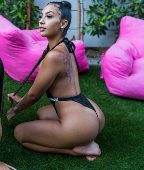 Soph1zzle art star du porno archive