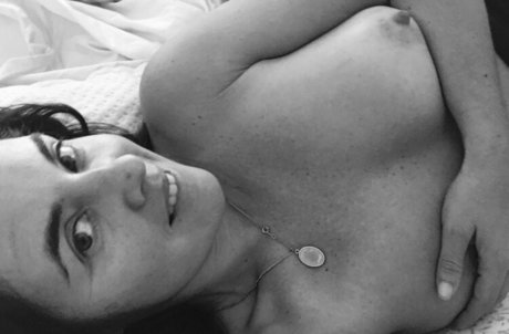 Bridget Phetasy modèle images