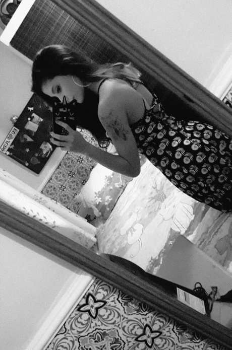 Ingrid Larissa actrice sexy galeries