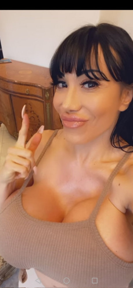 Ava Devine actrice nue collection