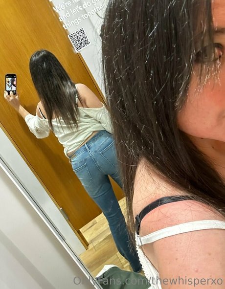 thewhisperxo star du porno parfaite des photos