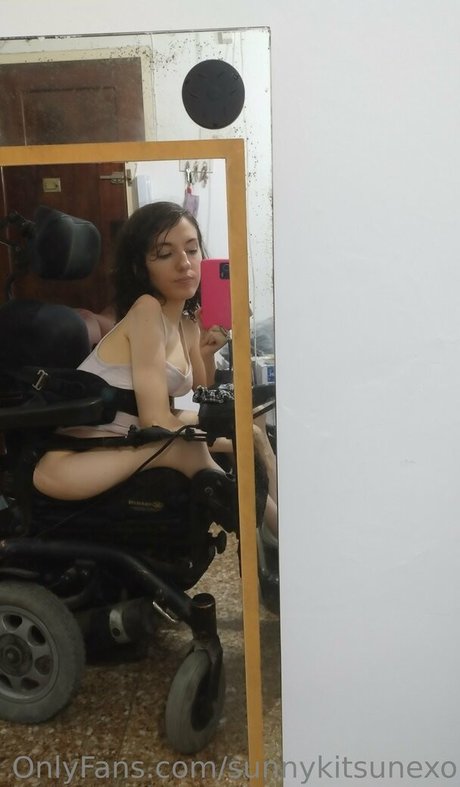 sunnykitsunexo star du porno xxx photo