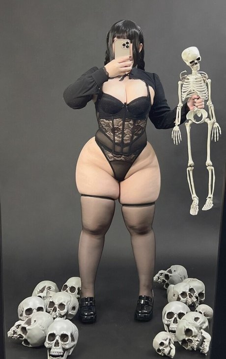 uyuychan2907 actrice libre photos