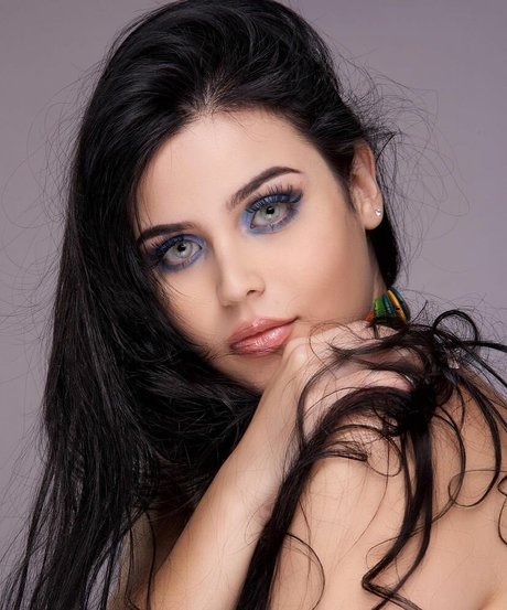 Paola Migliorini star du porno hd collection