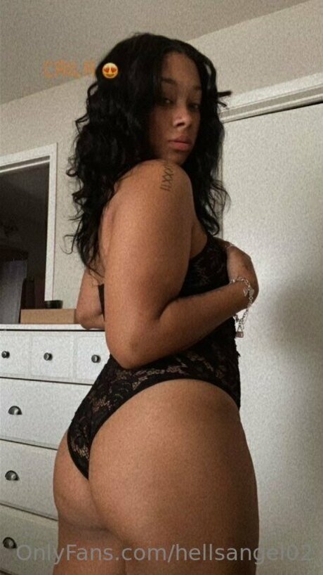 hellsangel02 modèle artistique galerie