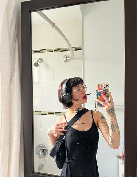 data night modèle sympa image