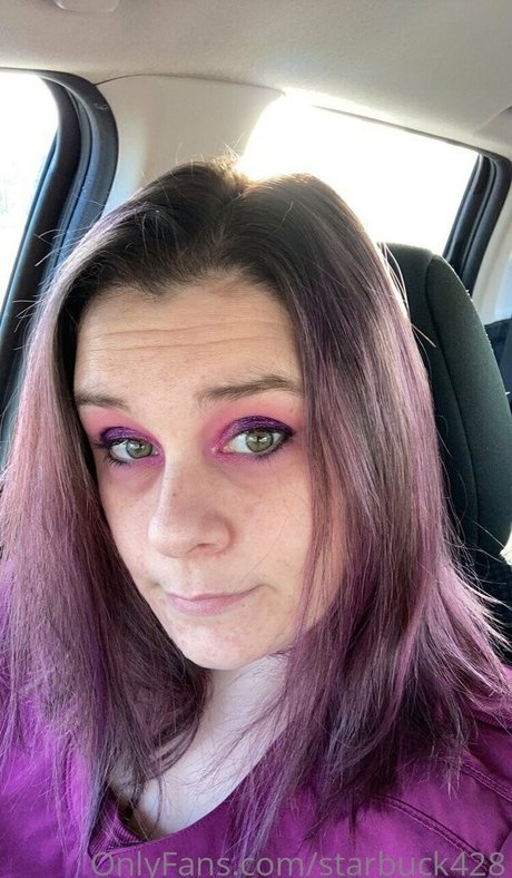 goodgirlgiggles art modèle archive