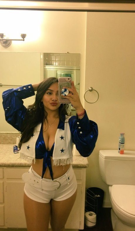 Ellie Johnston xxx étoile image